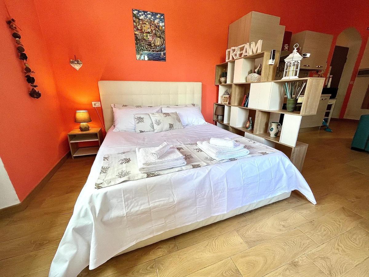 Ca Del Vins - Studio Flat In La Spezia Eksteriør billede