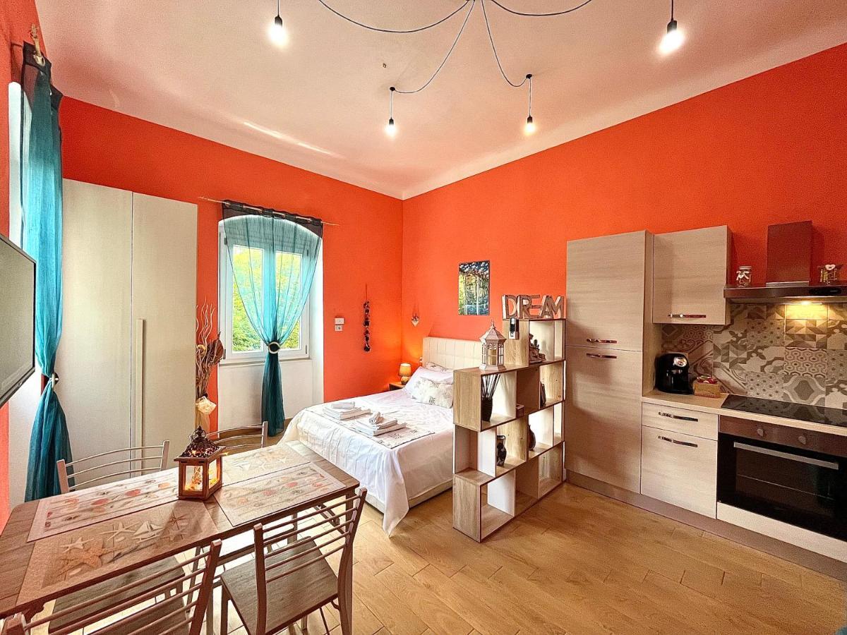 Ca Del Vins - Studio Flat In La Spezia Eksteriør billede