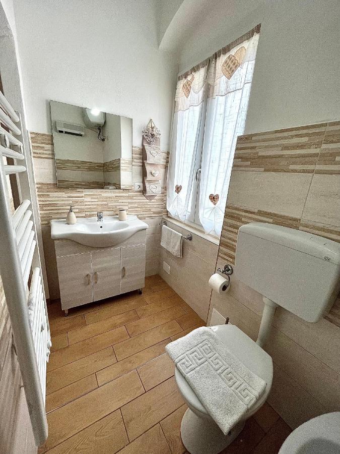 Ca Del Vins - Studio Flat In La Spezia Eksteriør billede