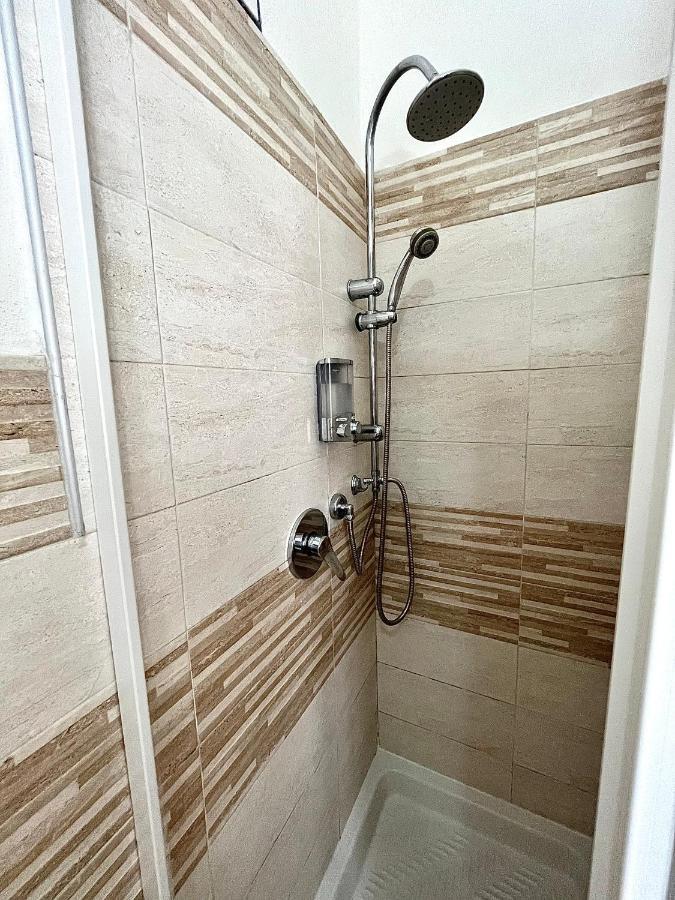 Ca Del Vins - Studio Flat In La Spezia Eksteriør billede